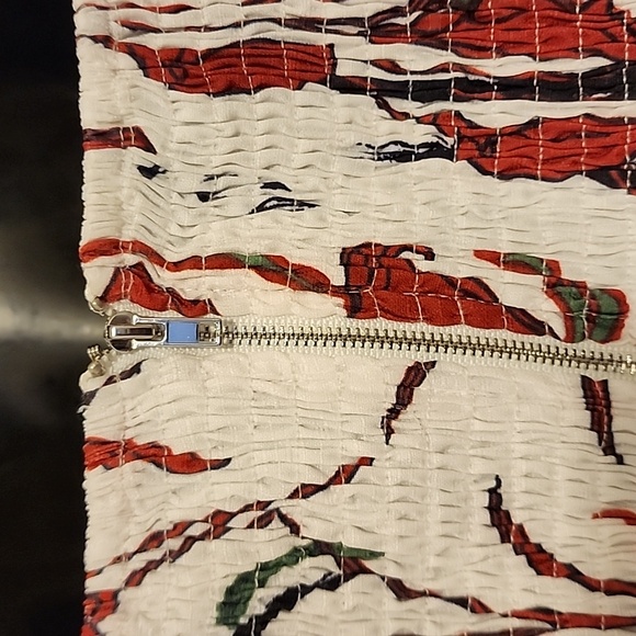 L'ATISTE BY AMT top - Picture 7 of 9